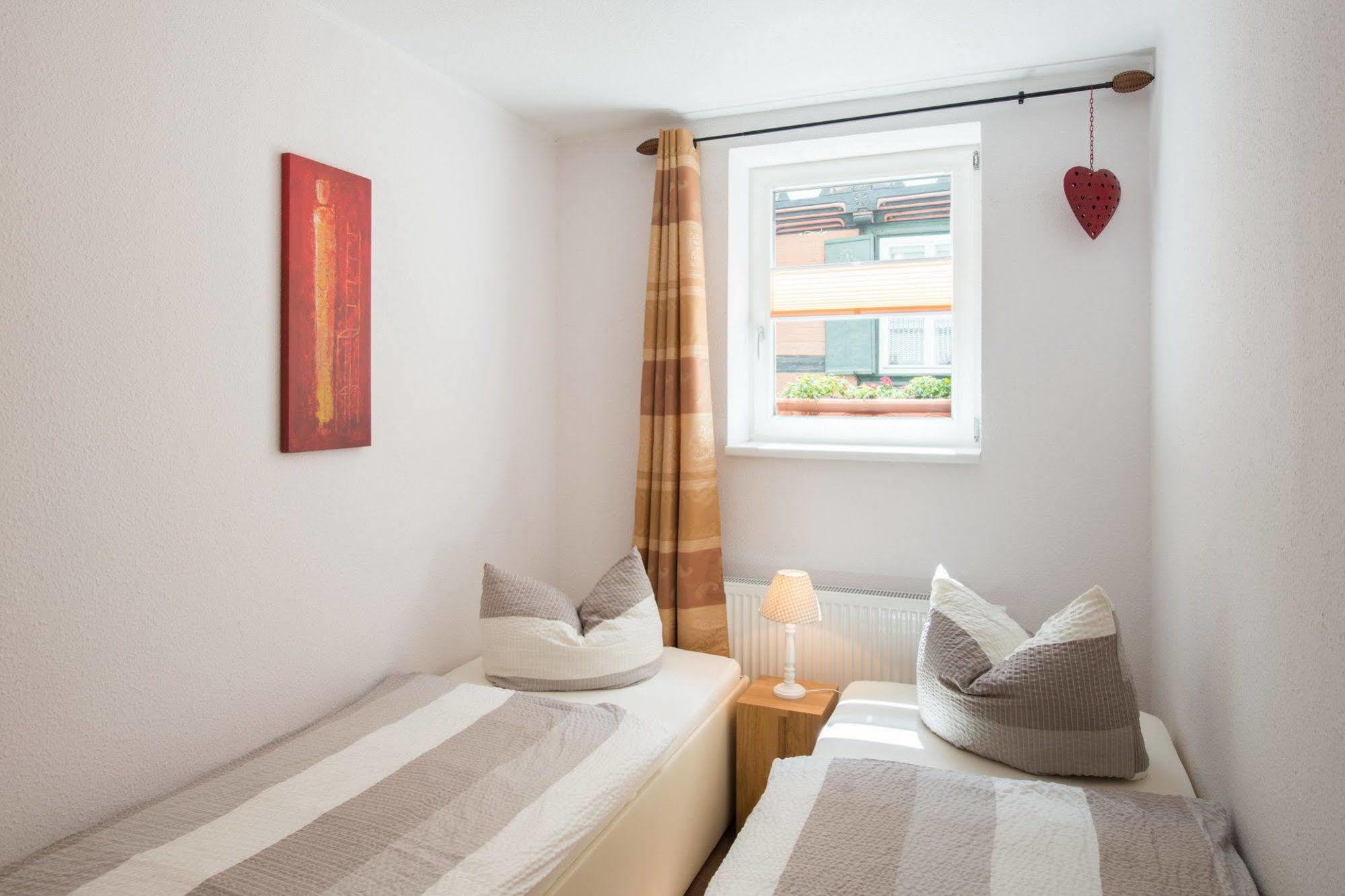 Apartmenthaus Im Stieg Quedlinburg Esterno foto